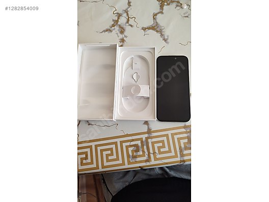 Used & Brand New Items / Cell Phones & Accessories / Cell Phones / Apple / iPhone 16