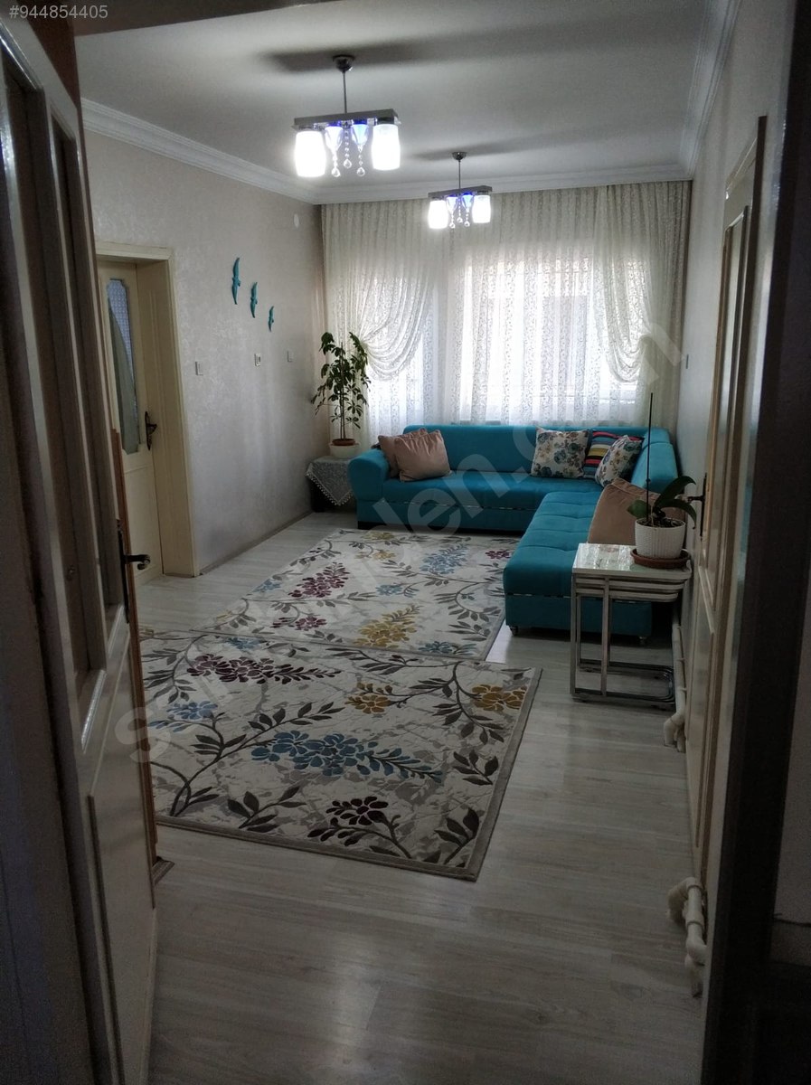 SAHİBİNDEN BAKIMLI DOĞALGAZLI MÜSTAKİL EV Satılık Müstakil Ev