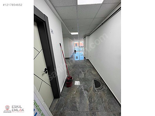 ESKİL EMLAK TAN ESKİ SANAYİ CADDESİNE CEPHELİ 1+0 OFİS #1217854652