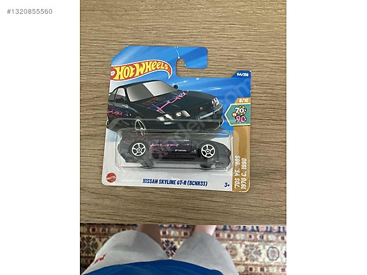 Hot Wheels Diecast Model 1:16 Nissan Araba - 1320855560