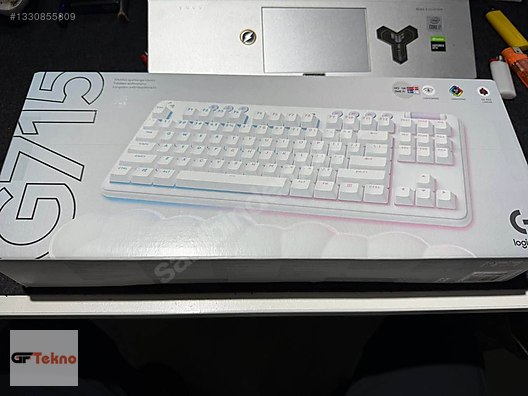 Logitech G715 Kablosuz Oyuncu Klavyesi 920-010689 - Logitech
