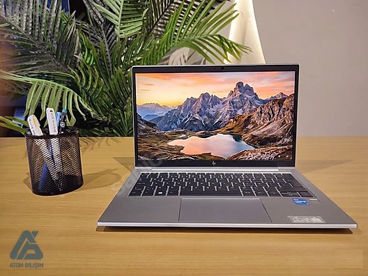 HP / Hp Elitebook 830 G8 i5 1145G7 16GB DDR4 256GB M2 NVME 13.3