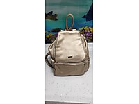 bayan sırt çantası