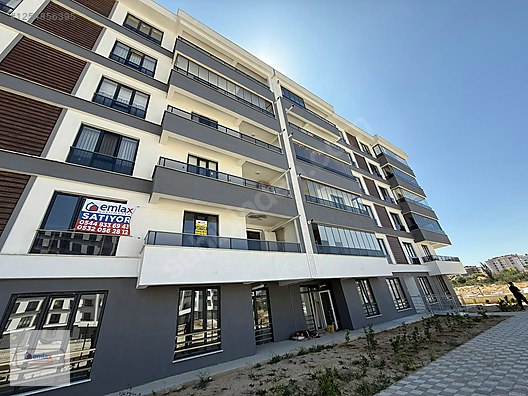 FATİH KARAKOLU KARŞISI SİTE İÇİ 4+1 ARAKAT DAİREMİZ SATILIKTIR #1254856395