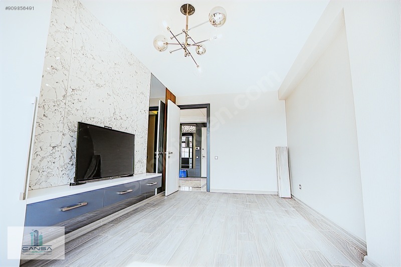 BİRLİK MAHALLESİ ÇANKAYA 312 EVLERİ 2+1 65 m2 bahçeli KATI Satılık