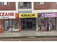 Menderes Cüneytbeyde Merkezi Konumda Kiralık Dükkan
