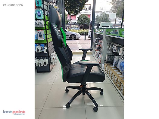 Used & Brand New Items / Gaming & Gamers Exclusive / Gaming Equipment / Gaming Chair