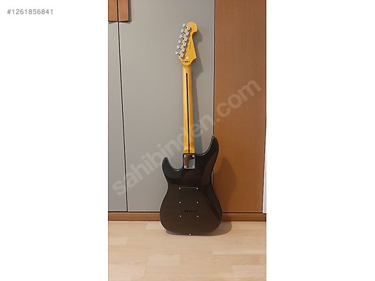 İkinci El ve Sıfır Alışveriş / Müzik / Müzik Aletleri / Telli Çalgılar / Gitar / Elektro