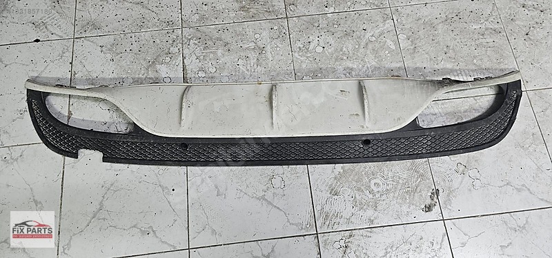 Mercedes C Tampon (Arka)