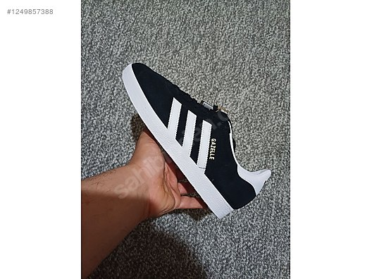 adidas gazelle silver green womens Adidas Gazelle  DTLR