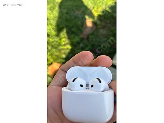 Used & Brand New Items / Cell Phones & Accessories / Accessories / Bluetooth Headphones