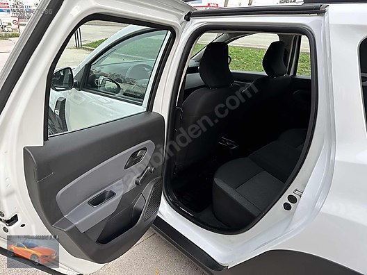 Vasıta / Arazi, SUV & Pickup / Dacia / Duster / 1.3 Tce / Essential