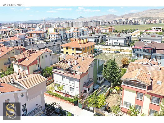 BEYHEKİM MAHALLESİ ŞAFAK CAD.CİVARI 4+1 SATILIK TRİPLEKS VİLLA #1244857823