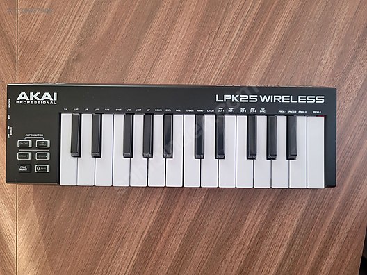 Akai on sale bluetooth keyboard