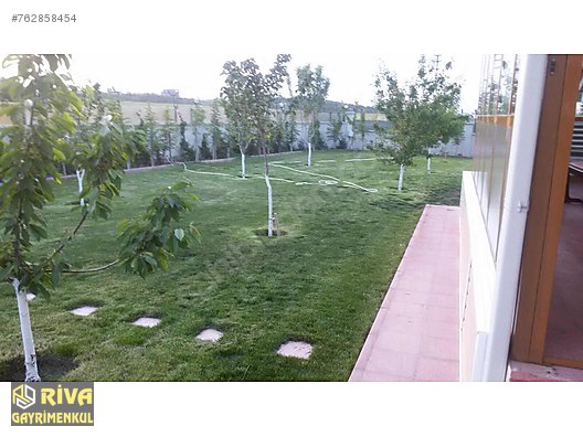 RİVA�DAN HAYMANA YOLU ÜZERİ SATILIK MÜSTAKİL EV ARSA 390.000 TL