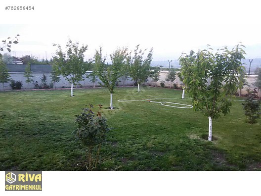 RİVA�DAN HAYMANA YOLU ÜZERİ SATILIK MÜSTAKİL EV ARSA 390.000 TL
