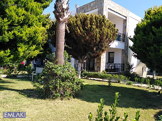 Bodrum Gümüşlükte Havuzlu Sitede,Manzaralı,Bahçeli,Eşyalı Daire