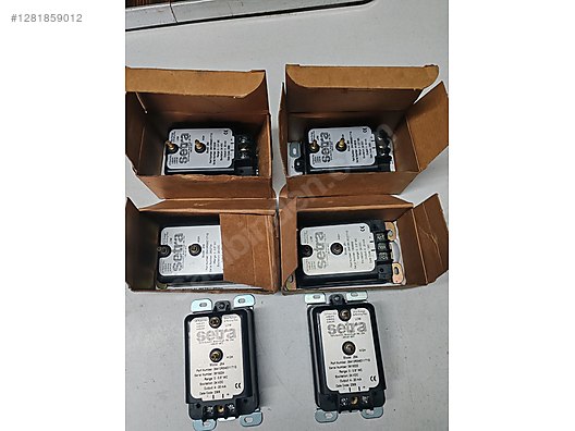 Used & Brand New Items / Electronics / Diagnostic & Test Devices / Pressure Gauge