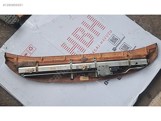 Mercedes W210 Arka Cam Perdesi Döşeme Orjinal 2106901249 - İlan ve ...