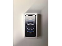 Sıfır kutusunda iPhone 16e