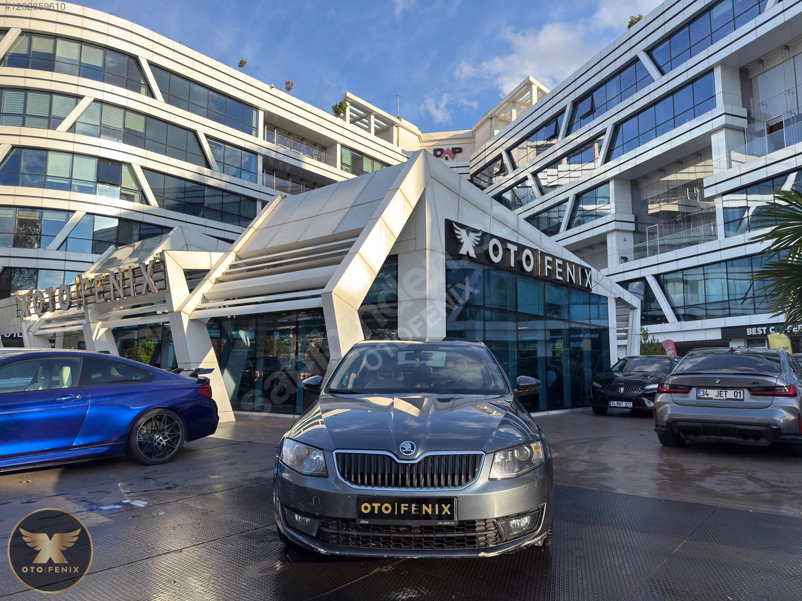 OTOFENİX 2015 SKODA OCTAVİA 1.6 TDI STYLE CR. DSG 215.000 KM
