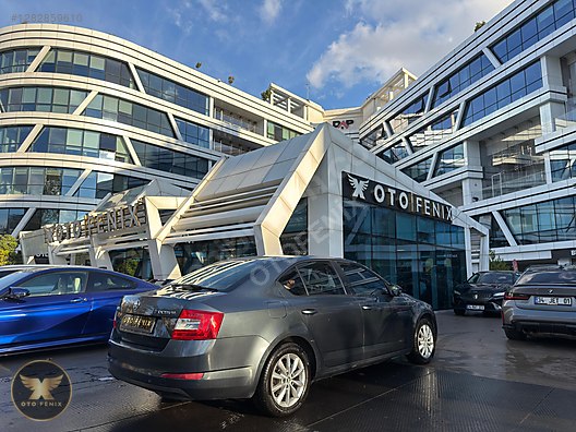 OTOFENİX 2015 SKODA OCTAVİA 1.6 TDI STYLE CR. DSG 215.000 KM