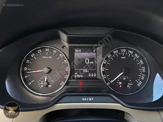 OTOFENİX 2015 SKODA OCTAVİA 1.6 TDI STYLE CR. DSG 215.000 KM