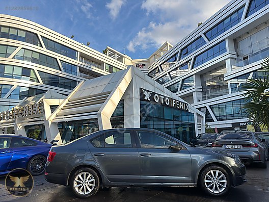 OTOFENİX 2015 SKODA OCTAVİA 1.6 TDI STYLE CR. DSG 215.000 KM