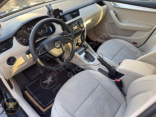 OTOFENİX 2015 SKODA OCTAVİA 1.6 TDI STYLE CR. DSG 215.000 KM