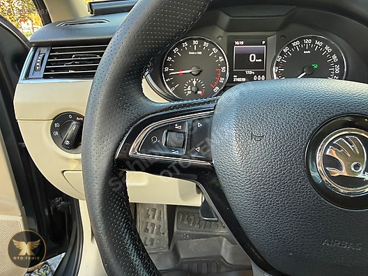 OTOFENİX 2015 SKODA OCTAVİA 1.6 TDI STYLE CR. DSG 215.000 KM