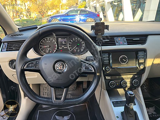 OTOFENİX 2015 SKODA OCTAVİA 1.6 TDI STYLE CR. DSG 215.000 KM