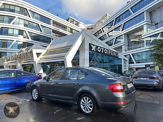 OTOFENİX 2015 SKODA OCTAVİA 1.6 TDI STYLE CR. DSG 215.000 KM