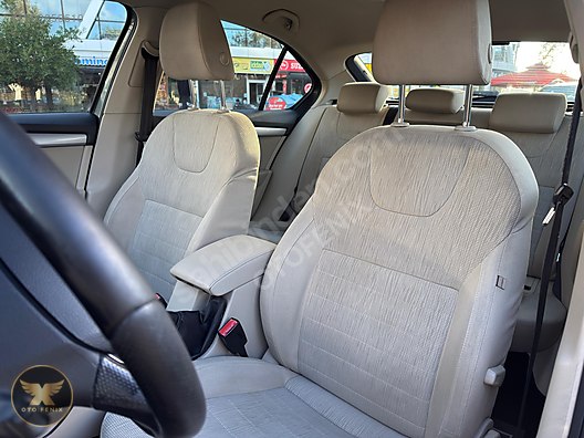 OTOFENİX 2015 SKODA OCTAVİA 1.6 TDI STYLE CR. DSG 215.000 KM