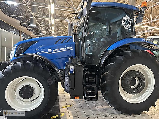 Machinery / Agricultural Machines / Tractors / New Holland / TR6.125S