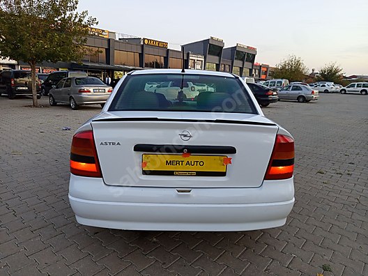 Vasıta / Otomobil / Opel / Astra / 1.4 / Club