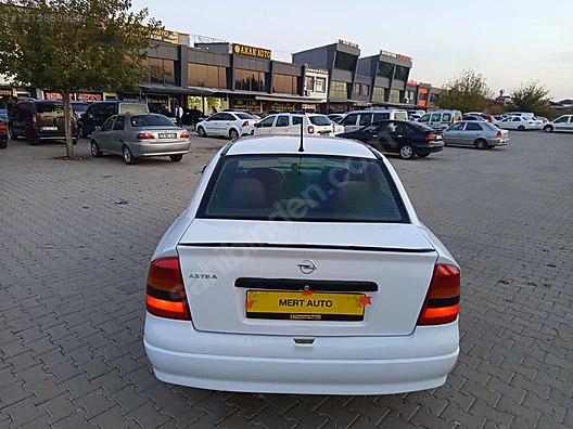 Vasıta / Otomobil / Opel / Astra / 1.4 / Club