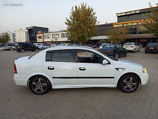 Vasıta / Otomobil / Opel / Astra / 1.4 / Club