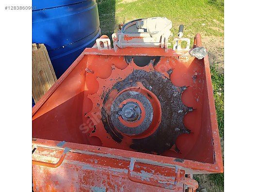 Used & Brand New Items / Garden & Home Improvement / Home Improvement / Hardware / Bricks, Tiles & Irons