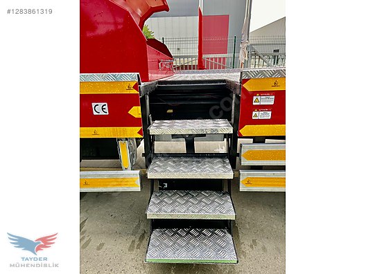 Machinery / Heavy Equipment / For Sale / Aerial Lifts & Ladder Lift Trucks