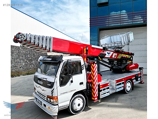 Machinery / Heavy Equipment / For Sale / Aerial Lifts & Ladder Lift Trucks