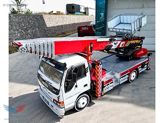 Machinery / Heavy Equipment / For Sale / Aerial Lifts & Ladder Lift Trucks