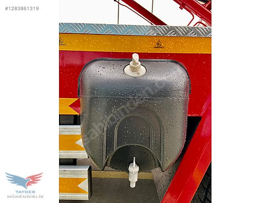 Machinery / Heavy Equipment / For Sale / Aerial Lifts & Ladder Lift Trucks