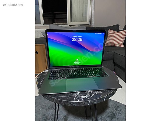 Apple Macbook / MacBook Air M1 2020 16GB RAM 256GB | Kutulu