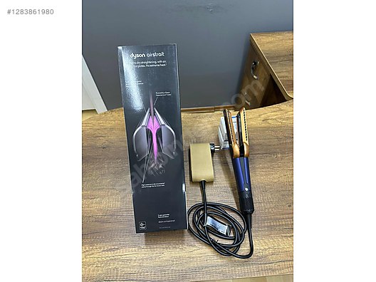 Used & Brand New Items / Beauty & Healthcare / Hair Care / Hair Styling & Drying / Hair Straightener