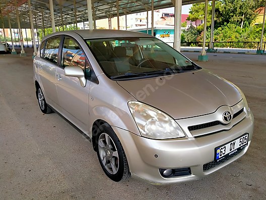 Toyota Corolla 1 6 Comfort Verso 7 Koltuklu Aile Arabasi Sahibinden Comda 840862086