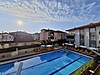 KARASU YALI MAH HAVUZLU SİTEDE ARA KAT 1+1 SATILIK YAZLIK