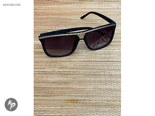 Kampanya Versace Gunes Gozlugu Kapida Odeme Imkani 89 90tl Erkek Giyim Aksesuarlari Sahibinden Com Da 840862486
