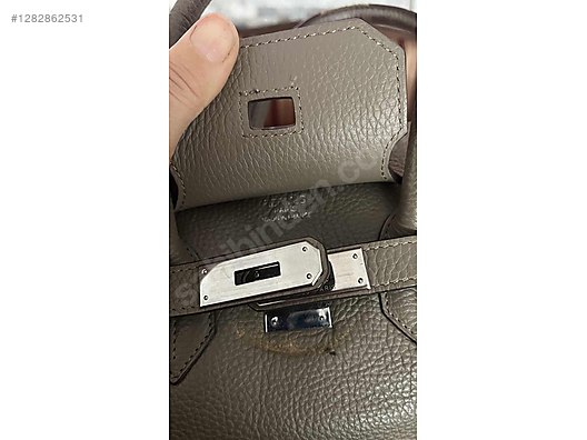 Used & Brand New Items / Clothing & Accessories / Women / Accessories / Bags