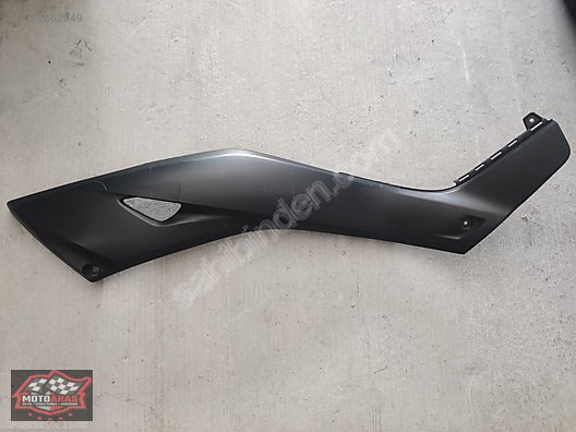 Grenaj / XMAX 250/300/400 SAĞ ALT UZUN PLASTİK BL1F172100