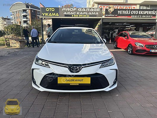Vasıta / Otomobil / Toyota / Corolla / 1.5 / Dream 